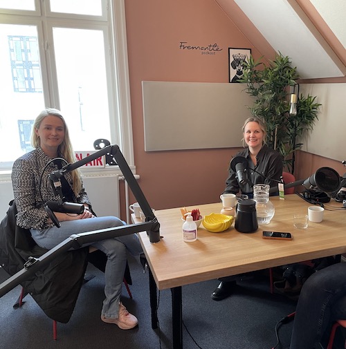 Besøk i podcast studio